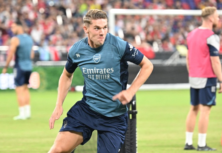 Arsenal thất bại trước Tottenham ở trận giao hữu câu lạc bộ