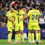 西甲联赛 赫拉德·莫雷诺在禁区内抓住机会破门，帮助比利亚雷亚尔取得领先