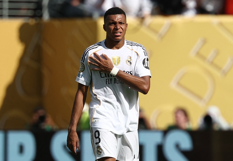 အမ်ဘာပေးဟာ ဒီရာသီ လာလီဂါမှာ ၁၆ ပွဲ ကစားကာ ၁၆ ဂိုး သွင်းယူထားပြီး ချန်ပီယံလိဂ်မှာ ၅ ပွဲ ကစား ၉ ဂိုး သွင်းထားတာ ဖြစ်ပါတယ်။