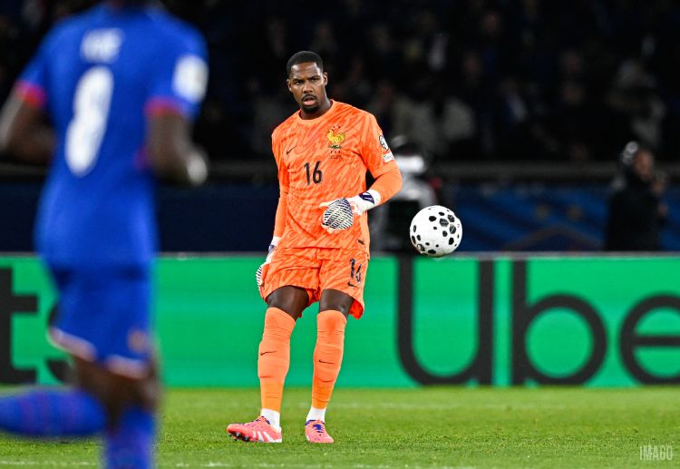 Mike Maignan prepares with France ahead of the World Cup 2026